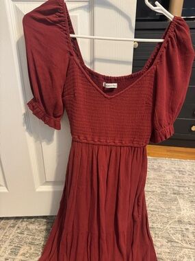 Abercrombie Women's Smocked Puff-Sleeve Maxi Dress - Burgundy